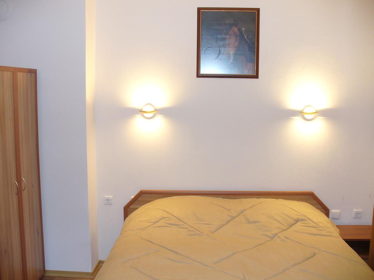 Guest House Alfa Daniel Balkanets  Extérieur photo